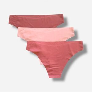 🌸New🌸 3pk seamless thong panty lot NWOT